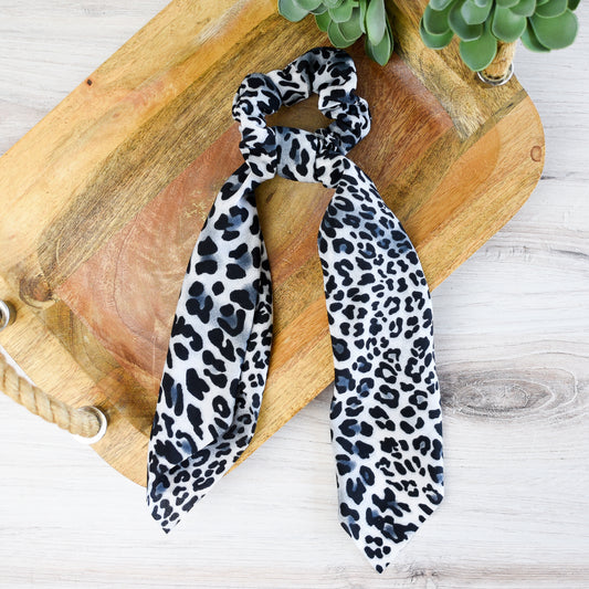 Gray Natural Leopard Hair Scarf