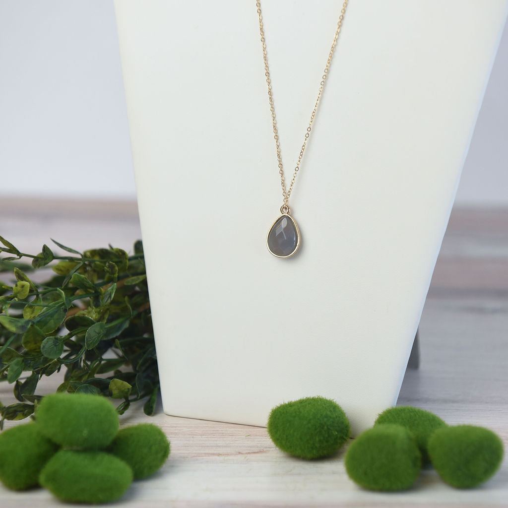 Natural Stone Teardrop Pendant Necklace