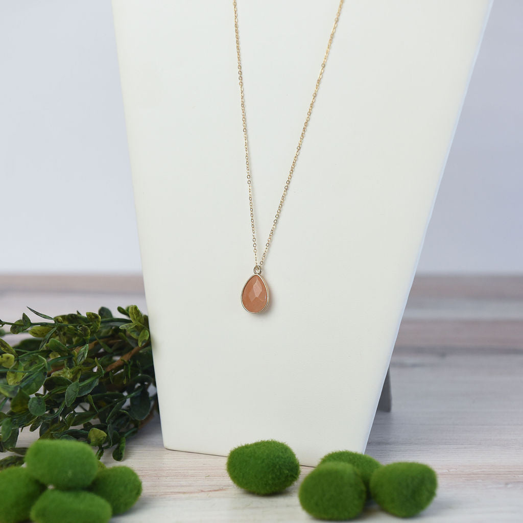 Natural Stone Teardrop Pendant Necklace