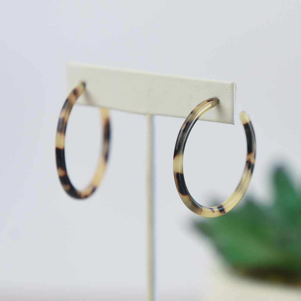 Cecelia Acrylic Hoop Earrings