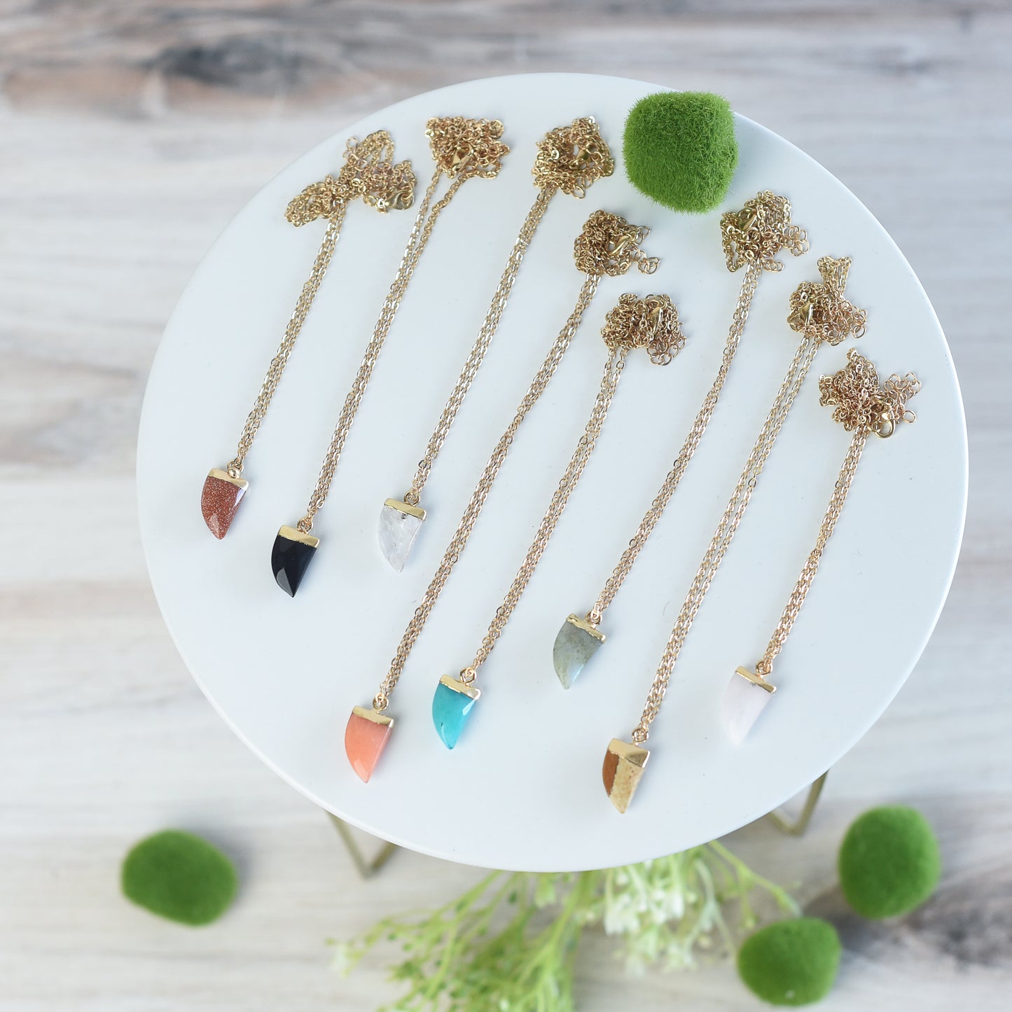 Natural Stone Tiger Tooth Pendant Necklace