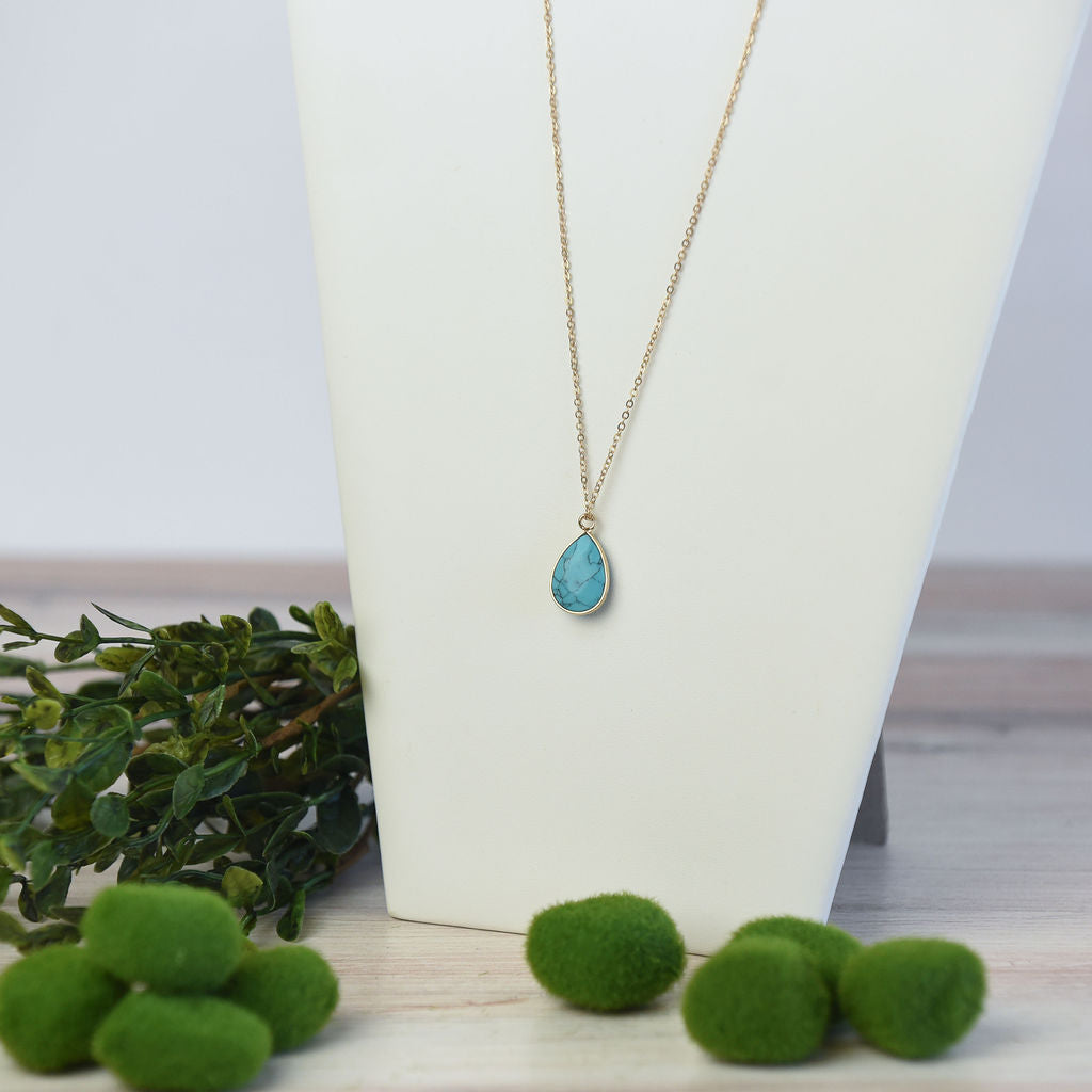 Natural Stone Teardrop Pendant Necklace