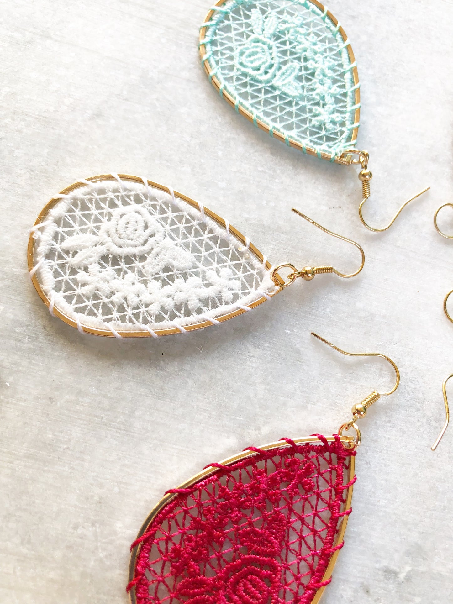 Lace Teardrop Dangle Earrings